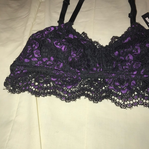 Design Lab Lord & Taylor Triangle-Shaped Lace Bralette - Picture 3 of 7